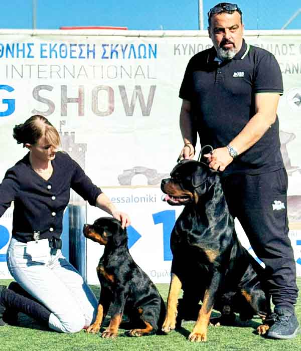 Νίκη Τιλκερίδου Γιάννης Βέρνερ & Rottweiler